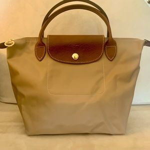 Longchamp Le Pliage tan nylon medium tote